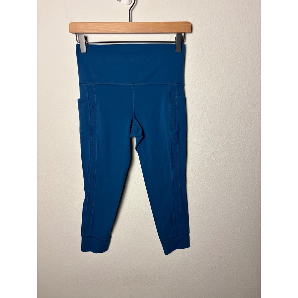 Athleta Salutation Stash II Ruch Craft 7/8 Leggings Teal Blue Small Petite 22in